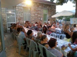 22.7.2014_Φιλανθρωπικό τσάι αγάπης στην Ελιά 2