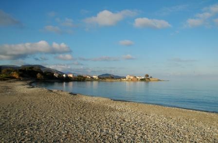 13.10.2014_Απόφαση ΣτΕ - Κατεδαφιστέα τα αυθαίρετα στον αιγιαλό