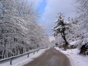 31.12.2014_Η κατάσταση στο οδικό δίκτυο της Πελοποννήσου λόγω της χιονόπτωσης - Ενημέρωση ώρα 17.00