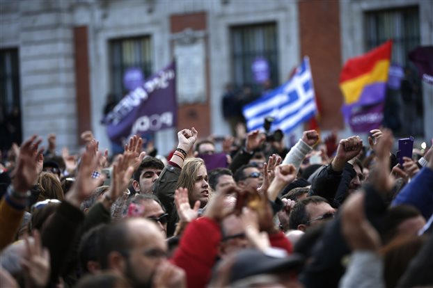 1.2.2015_Ισπανία δεκάδες χιλιάδες διαδηλωτές με το Podemos στους δρόμους της Μαδρίτης