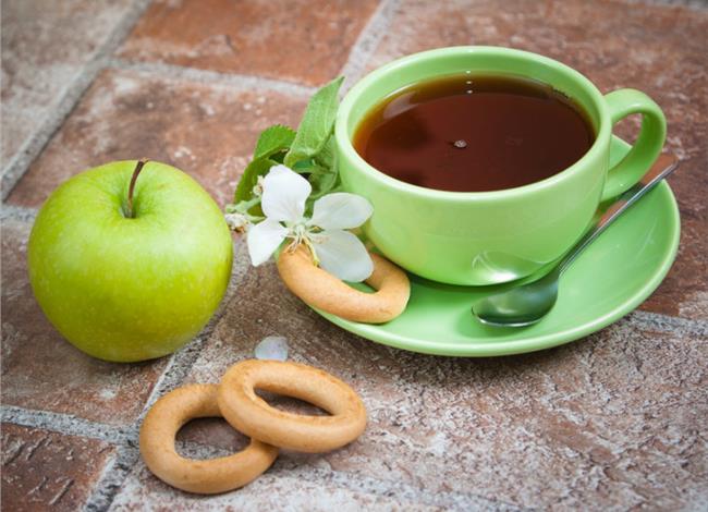 14.4.2015_Μήλα και πράσινο τσάι προστατεύουν την υγεία