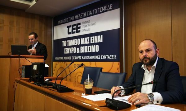 31.3.2016_Κατά 25 μειώνεται ο χρόνος ζωής του Ταμείου των Μηχανικών με το νέο Ασφαλιστικό