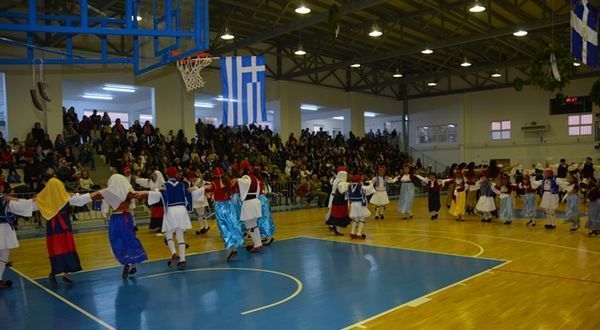 31.3.2016_Με επιτυχία η εορταστική εκδήλωση του Μουσικοχορευτικού Ομίλου Μολάων Οι Μύλοι