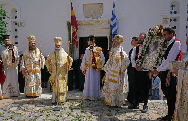 9.5.2016_Με βυζαντινή μεγαλοπρέπεια εορτάστηκε η Παναγία Χρυσαφίτισσα στη Μονεμβασία