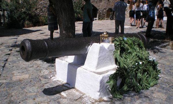 25.7.2016_Την Επέτειο της Απελευθέρωσης εόρτασε η ιστορική πόλη της Μονεμβασίας