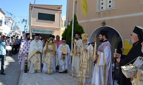 27.7.2016_Με μεγαλοπρέπεια εορτάστησε η Πανήγυρις της Αγίας Παρασκευής πολιούχου Μολάων_15