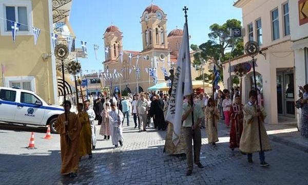 27.7.2016_Με μεγαλοπρέπεια εορτάστησε η Πανήγυρις της Αγίας Παρασκευής πολιούχου Μολάων_8