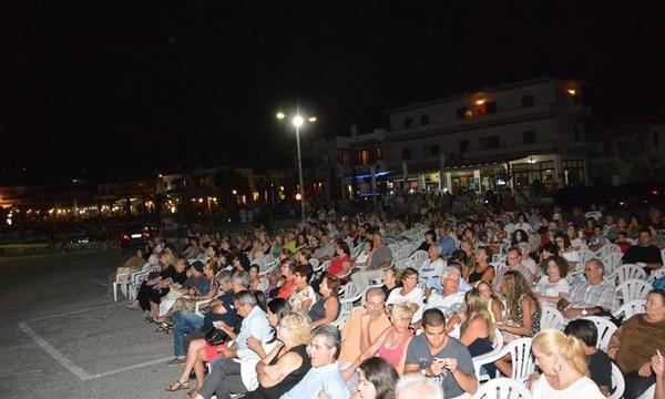 20.8.2016_Άγγιξε τις ψυχές όλων το αφιέρωμα στο Γιάννη Ρίτσο στη Μονεμβασιά_1