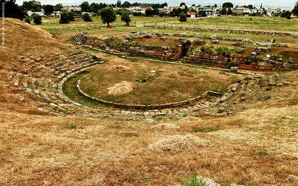 1.9.2016_arxaio-theatro-eretrias