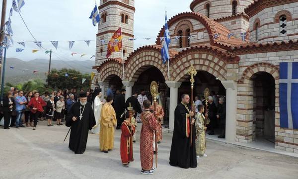 10-11-2016_-Η-εορτή-του-Αγίου-Νεκταρίου-στη-Συκέα_9