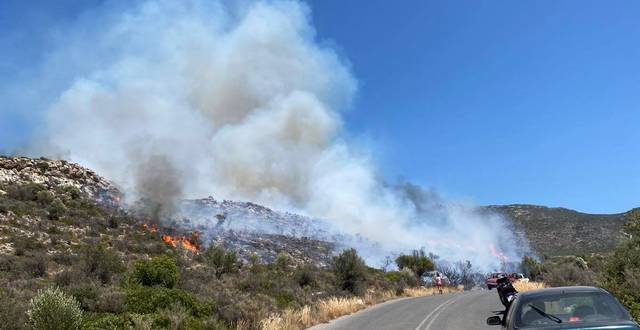 Φωτιά στην Πλύτρα Λακωνίας – Συνεχής ενημέρωση (βίντεο)