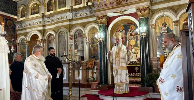 Χειροθεσίες και Τιμητική Διάκριση στην Ενορία Αγγελώνας