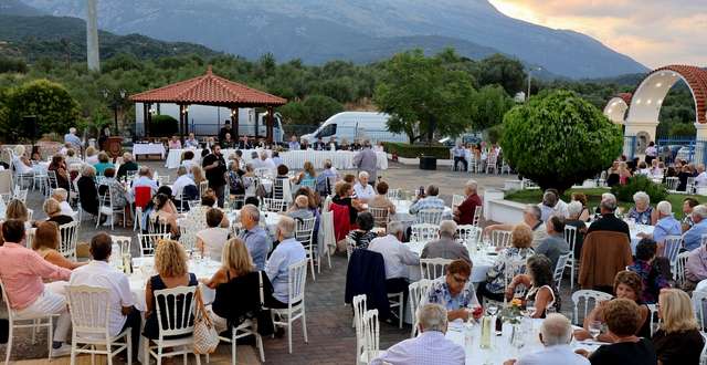 Αδιάρρηκτοι οι δεσμοί της Τοπικής Εκκλησίας με την Ομογένεια της Λακωνίας